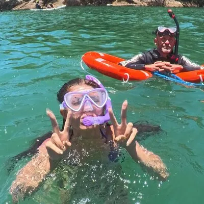 Bombinhas + Snorkel by Zimbros Ecotour