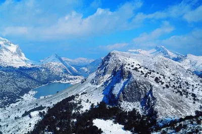 Mallorca 1-Day Sightseeing Tour with Vintage Train, Boat Ride and Tram