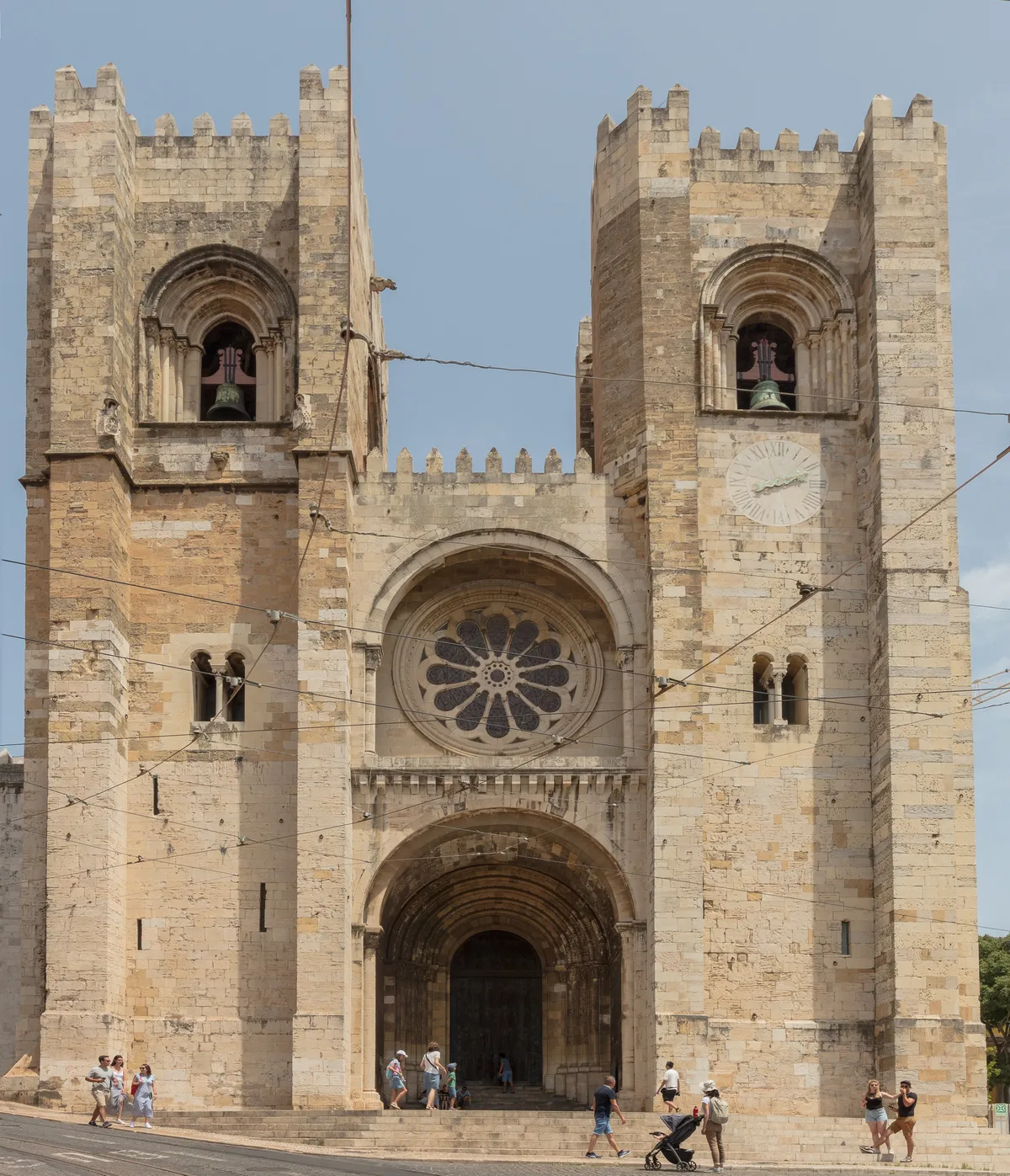 Lisbon Highlights Private Tuk Tuk Tour: Alfama, Belém, Jerónimos Monastery & More
