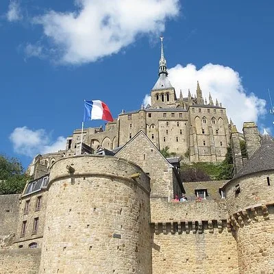 Mt St. Michel Private Tour with Abbey tickets and tour guide