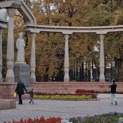 Walking City Tour in Bishkek