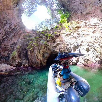 Sea Cave Adventures in the Coromandel