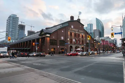 Toronto Food Tour with Local and International Flavors - St. Lawrence Market, Distillery District & Kensington Market