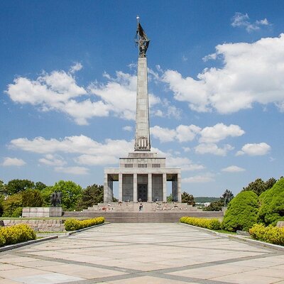 Bratislava-Top Sights Guided Tour