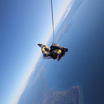 Lake Taupo 12, 000-Foot Tandem Skydiving