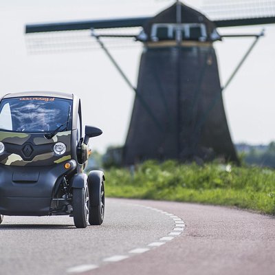 Drive it yourself electric Dutch Countryside GPS audio tour