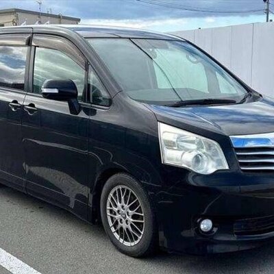Moshi/Arusha: Private Transfer from Kilimanjaro Airport