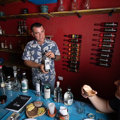 Mucho Gusto's Mezcal Tasting Experience