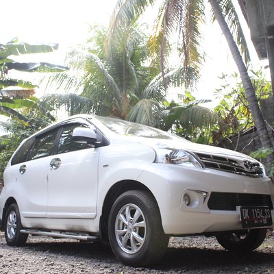 Private Transfer from Candidasa to Nusa Dua