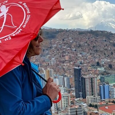La Paz: Walking and Cable Car City Tour; Urban Experience