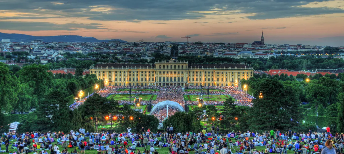 Vienna Hofburg Palace Tour with Skip-the-Line Sisi Museum and Gardens