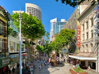 Brisbane 3-Hour Small-Group Walking Tour with Drink Included