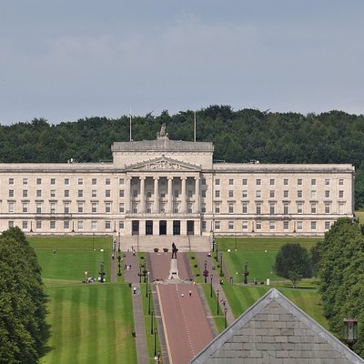 Belfast Private Walking Tour With A Professional Guide