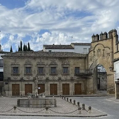 Renaissance Baeza: Self-Guided Tour Through Time and Architecture