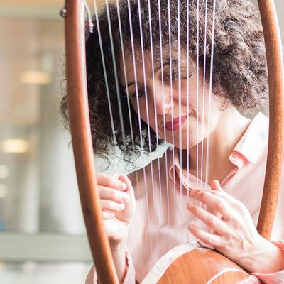 Learn an Ancient Music Instrument: The Lyre of Apollo