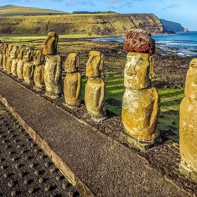 Green Island Tours - Easter Island