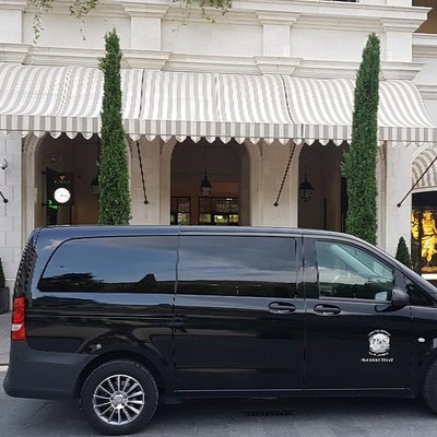Private transfer Tivat/Kotor/Budva-Podgorica
