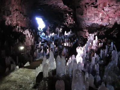 Raufarhólshellir Lava Tunnel Walking Tour with Transfer from Reykjavik