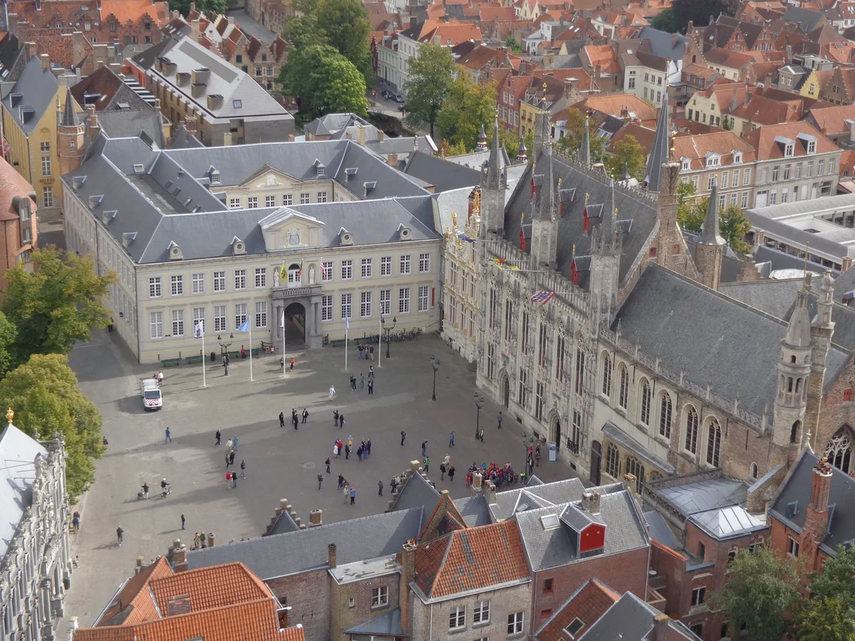 Bruges Private Food Tour With Locals: 10 Tastings and City Highlights