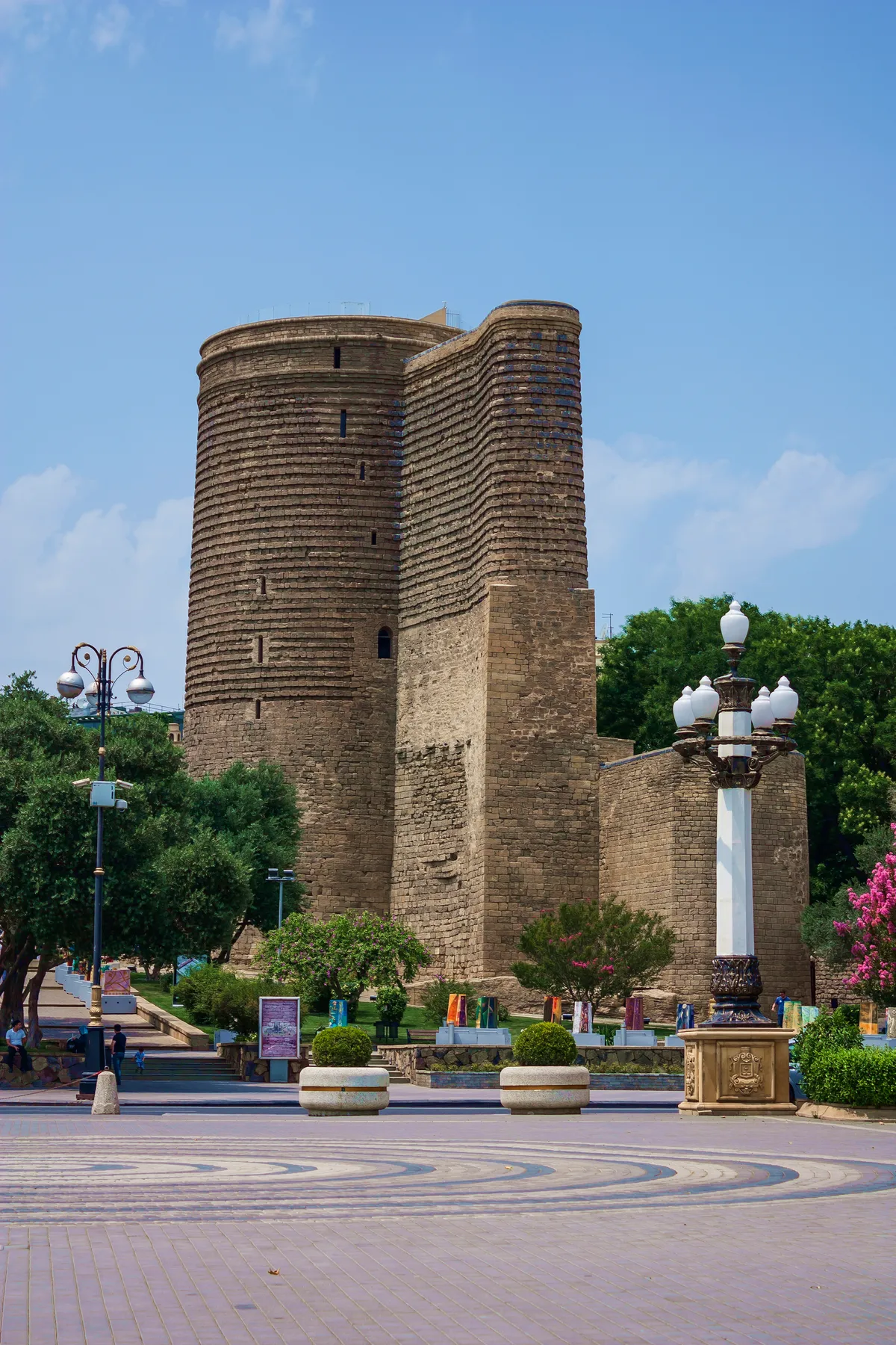 Baku Old City Walking Tour with Local Guide, 2 Hours
