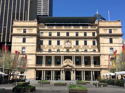 Sydney 3.5-Hour Small-Group Walking Tour Including Drink