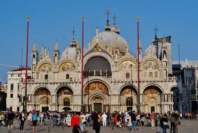 Venice Lagoon Islands Guided Boat Tour: Murano, Burano, and Torcello