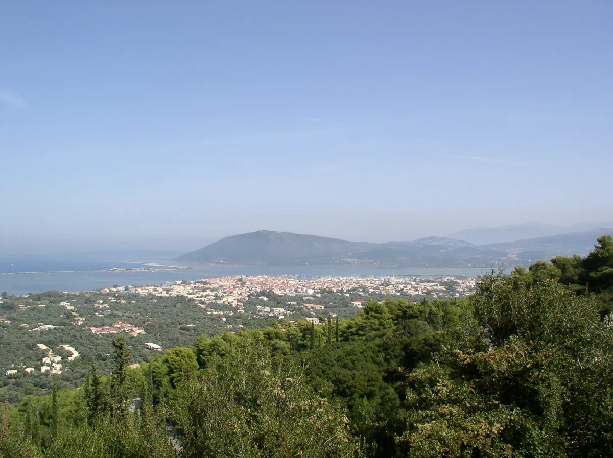 Lefkada Kayak Trip to Blue Cave with Lunch and Fruits