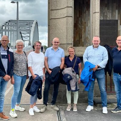 2, 5 hour Battle of Arnhem Tour with Private Guide