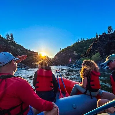Rogue River Golden Hour Evening Float Trip