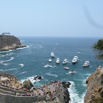 Acapulco Tours & Transfers