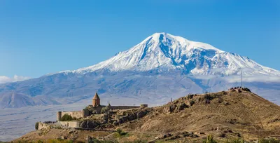 Guided Tour of Khor Virap, Noravank Monastery, Areni Wine Factory, and Jermuk