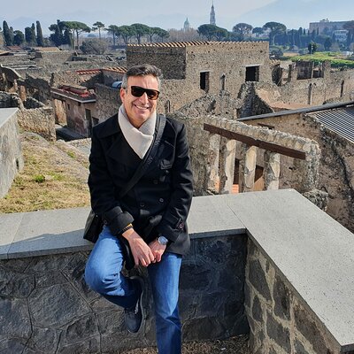 Carmine Pompei Guide