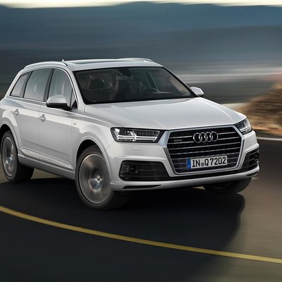 Airport Henri Coanda (Otopeni) to Bucharest - Private Transfer - Driver