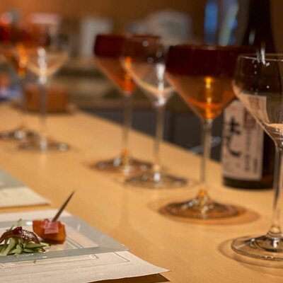 Experience Tasting Fukui's Local Sake in Lacquered Glasses