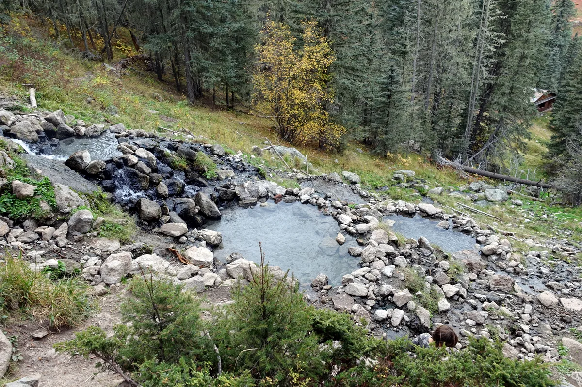 Small-Group Zipline Tour with 10 Lines in Hot Springs