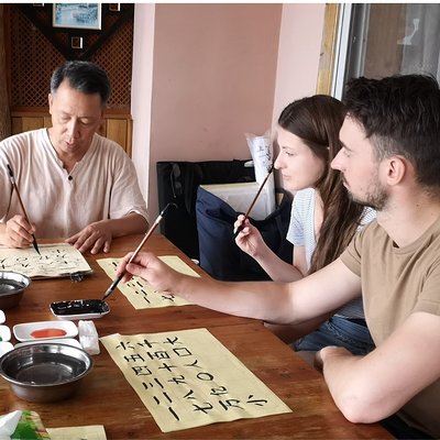 One Hour Chinese Calligraphy or Painting Lessons in Your Yangshuo Hotel