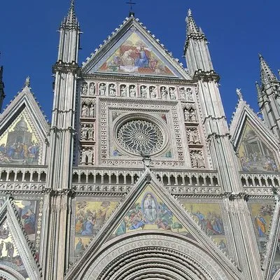 Orvieto, the Cathedral with golden mosaics and the medieval city – Private Tour