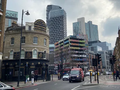 London Jack the Ripper Guided Walking Tour with Interactive Games and Quiz
