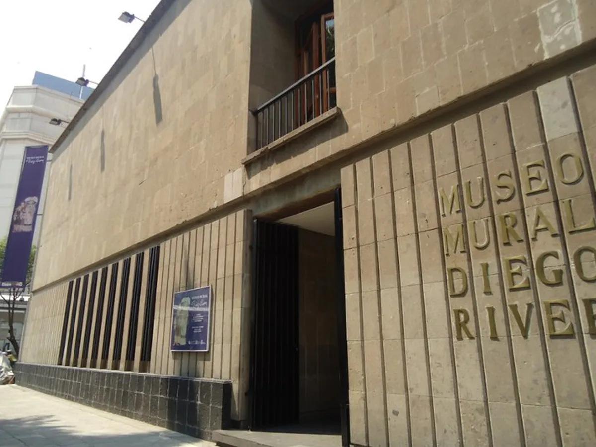 Casa Estudio Frida Kahlo and Diego Rivera Small-Group Tour in Mexico City