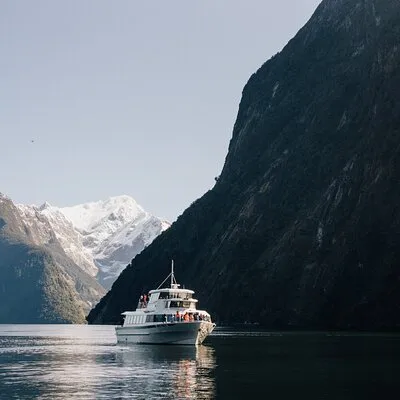 2-Hour Milford Sound Scenic Cruise