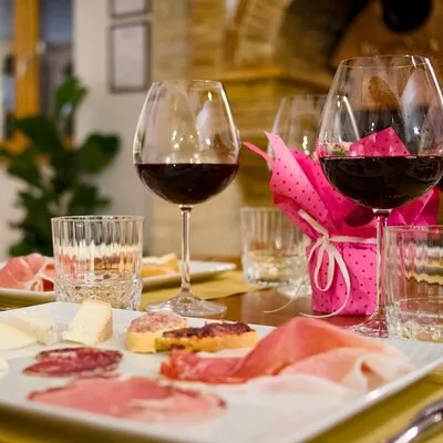 Wine & Local Flavors Tour with Tasting at Cantina D’Erasmo