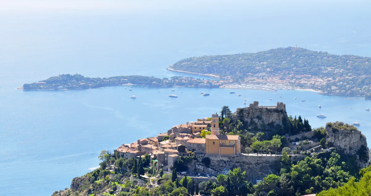 Cannes, Antibes, and St Paul de Vence Full-Day Small-Group Tour from Nice