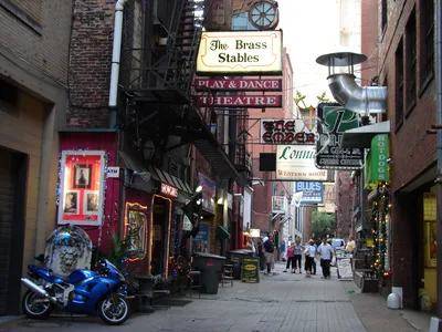 Nashville Haunted Walking Tour of Dark Secrets, Murder, True Crime and Ghosts