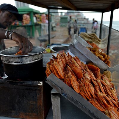 Most Amazing Colombo Walking & Street Food Tour. AM & PM