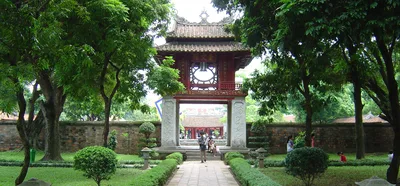 Hanoi Private Walking Tour Including Temple of Literature, Hoan Kiem Lake & Hoa Lo Prison