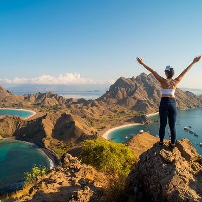 Bale Laut Lombok Tour Organizer