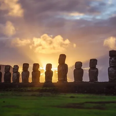 Private Tour: Tongariki Sunrise Experience