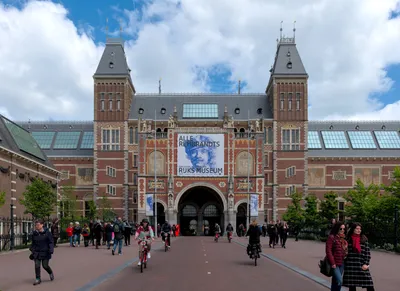 Amsterdam Rijksmuseum Semi-Private Tour with Maximum 12 Guests