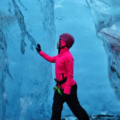 Blue Ice Cave Exploration from Jökulsárlón (Small Group Tour)