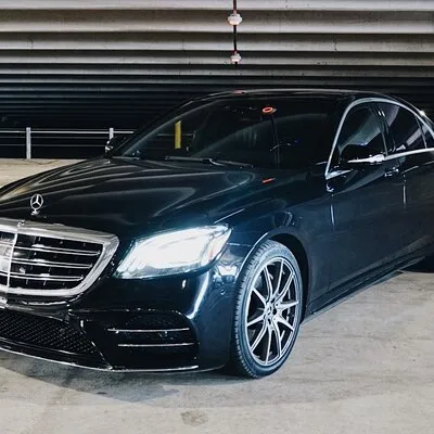 Charlotte Arrival Chauffeur Driven Transport by Executive Sedan